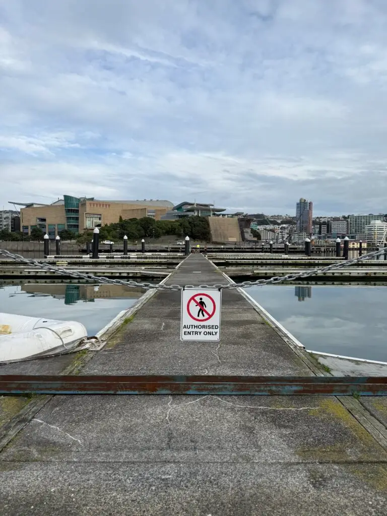 Pier B replacement: Pier access closed, 6 June 2025